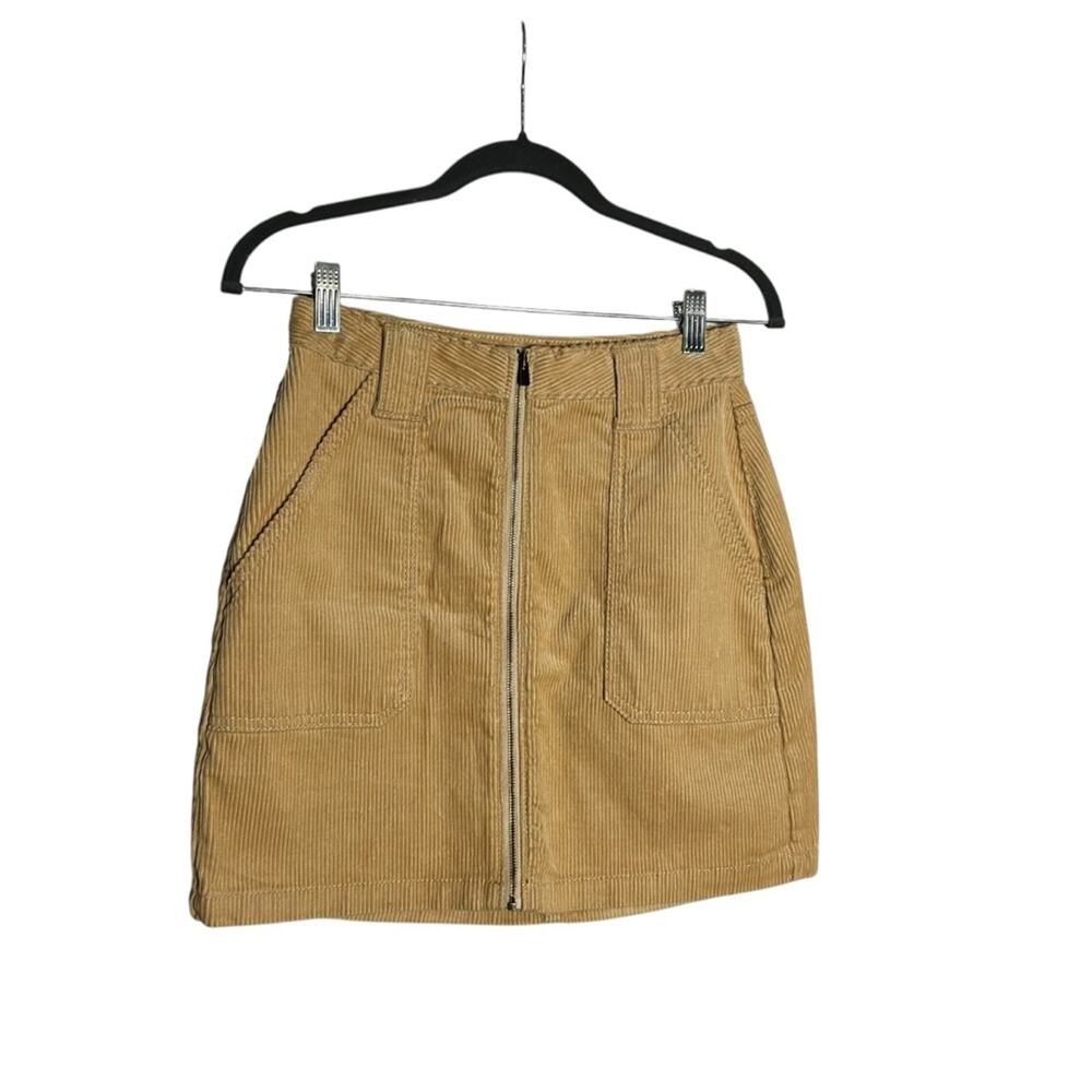 NWT Hollister Tan Ultra High Rise Corduroy Zipper Front 100% Cotton Mini Skirt 3